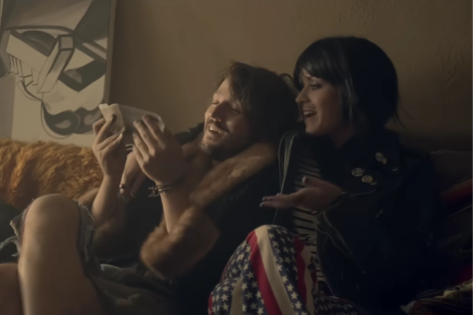 Makna Lagu The One That Got Away dari Katy Perry, Cocok untuk yang Sedang Mengalami Kehilangan Seseorang di Masa Lalu | KangTunjuk Blog