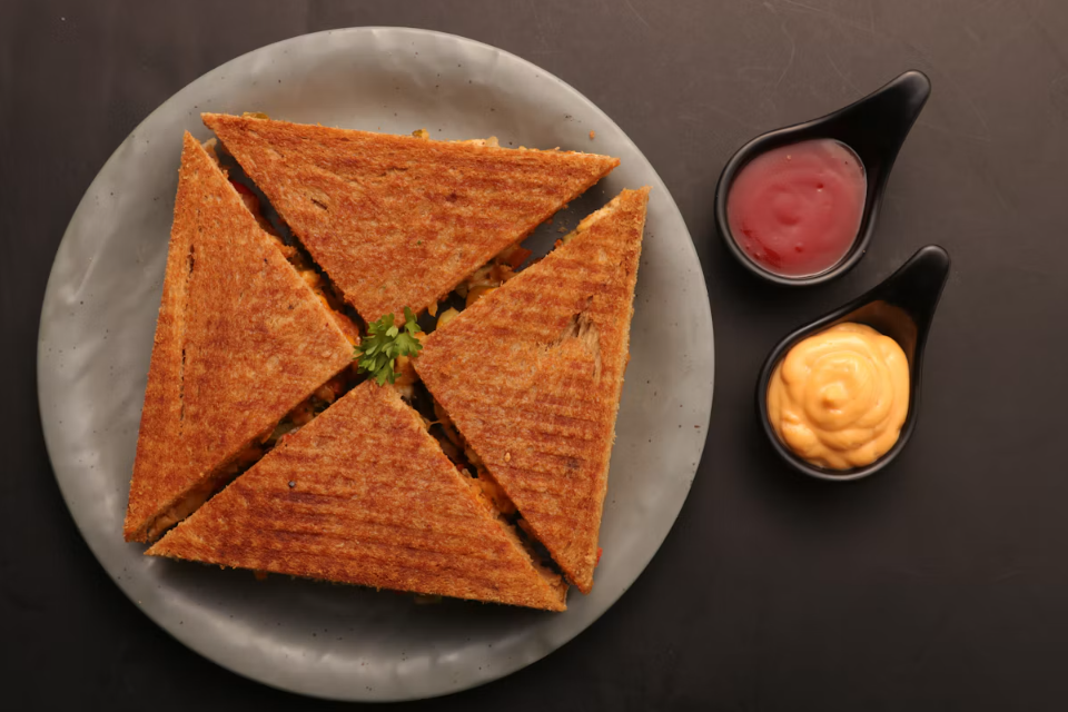 Menu Makan Malam Simple Anak Kos: Murah, Cepat, dan Tetap Sehat